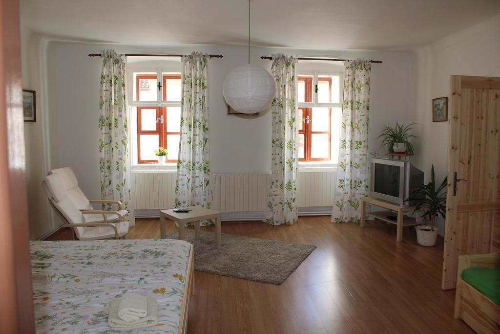 Penzion U Brány Kutná Hora Exterior foto